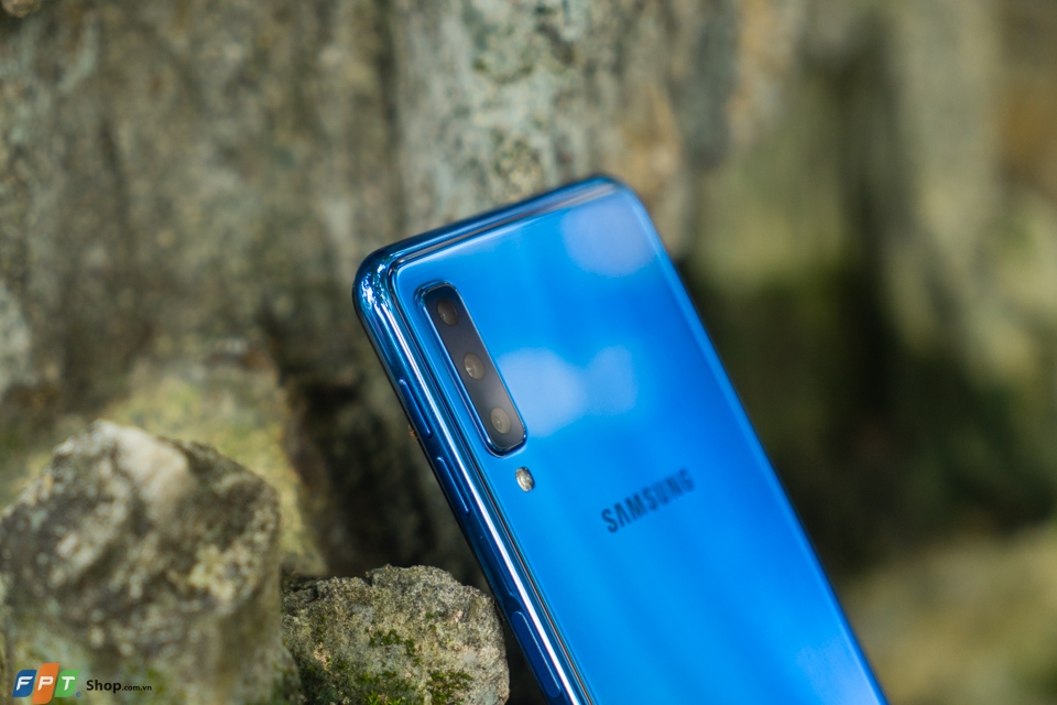 Trải nghiệm camera góc rộng của Samsung Galaxy A7 (2018) Trải nghiệm camera góc rộng của Samsung Galaxy A7 (2018)