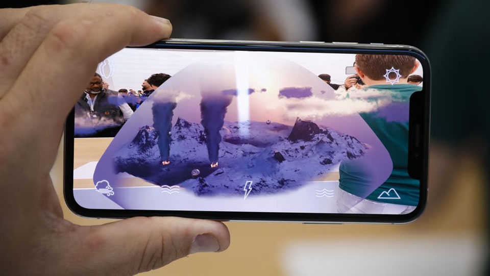 Có những điều này, iPhone XS và XR sẽ bán đắt như tôm tươi