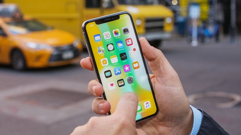 Với iPhone 2018, Apple đang học từ Android nhiều hơn