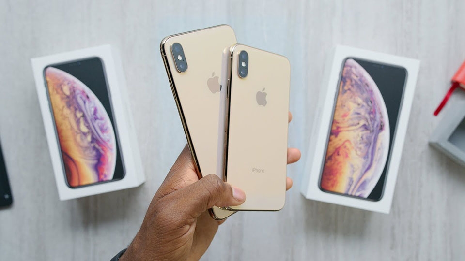 Mở hộp iPhone XS và XS Max (ảnh 3)
