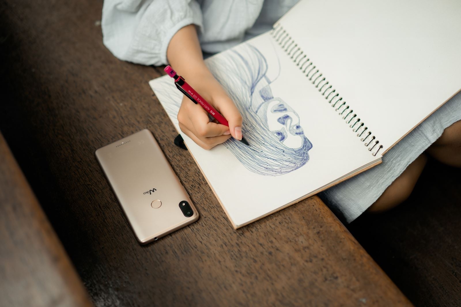 FPT Shop tặng thêm phiếu mua hàng 150.000 đồng khi mua Wiko View Max
