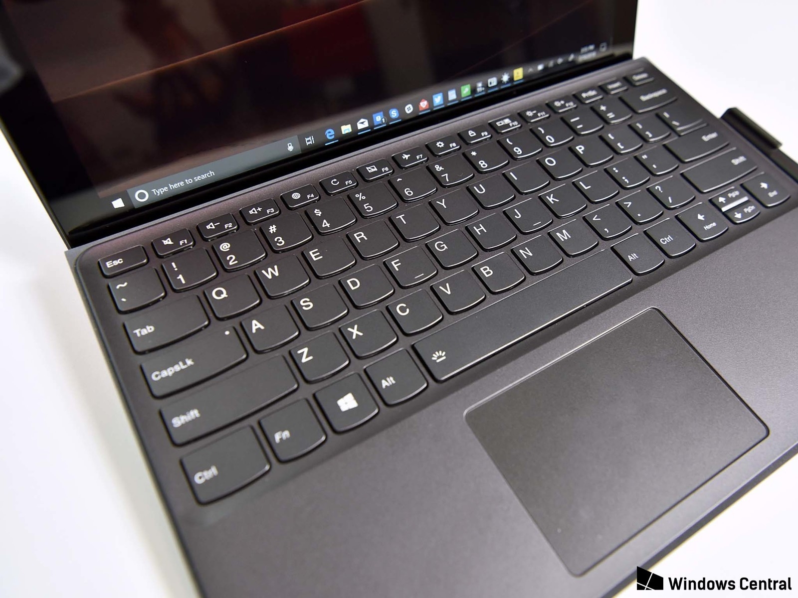 Đánh giá máy tính bảng Lenovo Miix 630 (ảnh 5) Đánh giá máy tính bảng Lenovo Miix 630 (ảnh 5)