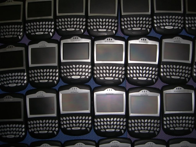 Nhìn lại lịch sử phát triển và suy tàn của đế chế BlackBerry 4
