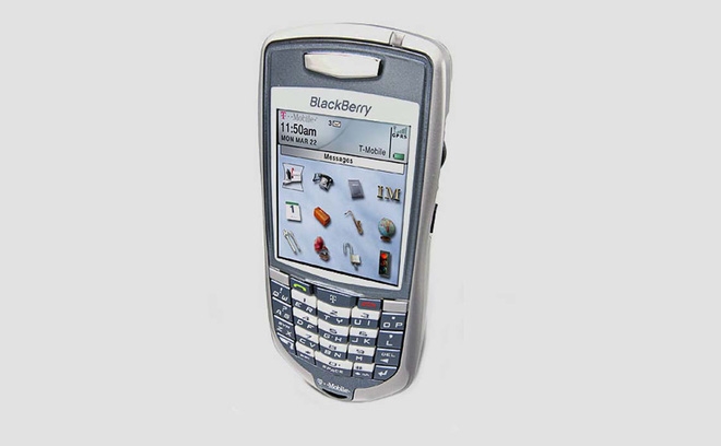 Nhìn lại lịch sử phát triển và suy tàn của đế chế BlackBerry 6