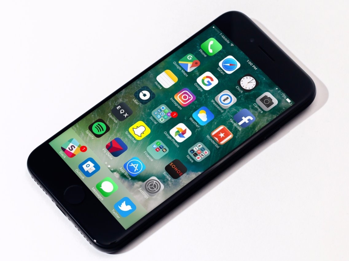 iPhone XS đã ra mắt, vậy iPhone 7 có còn đáng mua không? 3
