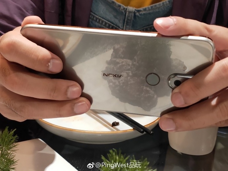 Nokia 7.1 Plus lộ ảnh thực tế (ảnh 1)