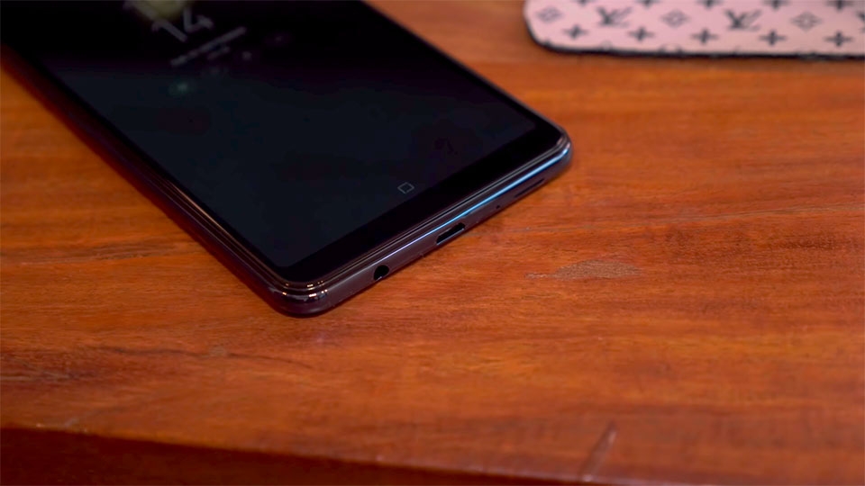 Galaxy A7 2018 Galaxy A7 2018