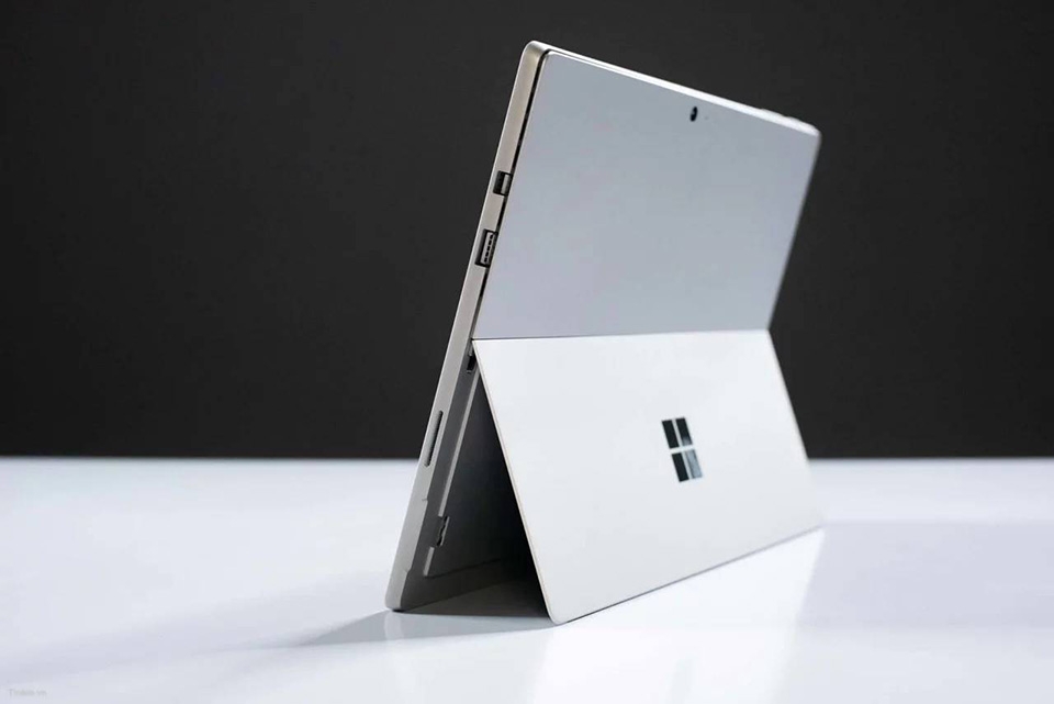 Surface Pro 6 (ảnh 2)