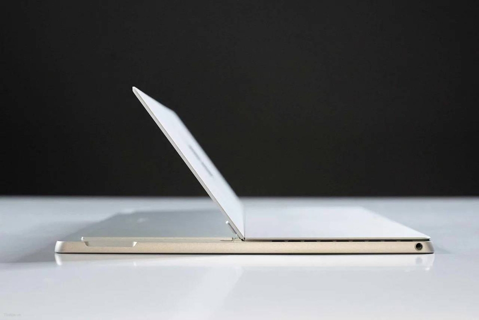 Surface Pro 6 (ảnh 5)