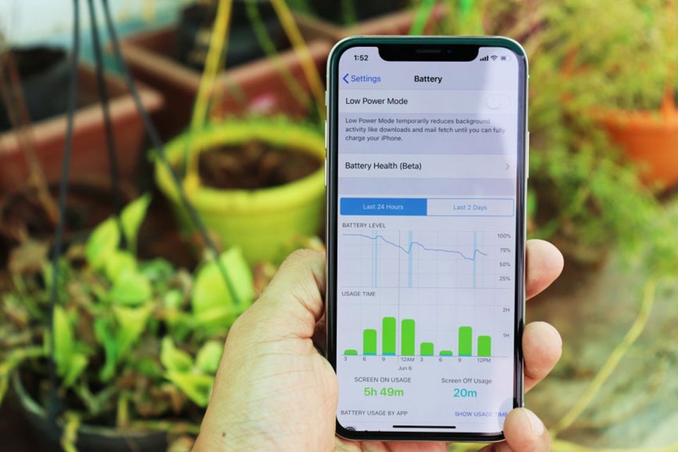 Tại sao pin iPhone XS sẽ cải thiện theo thời gian?