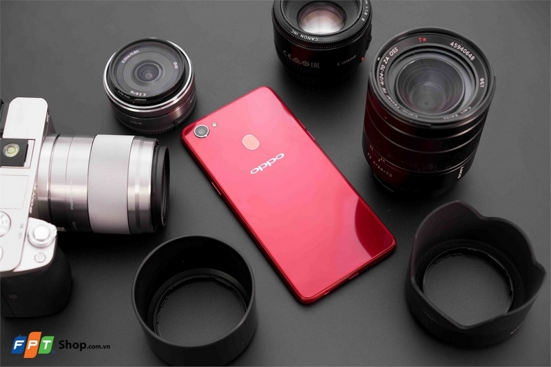 OPPO F7 OPPO F7