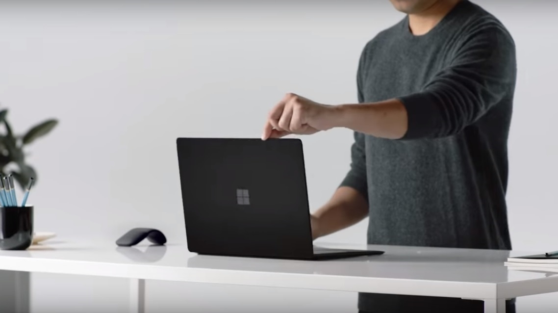 Surface Laptop 2