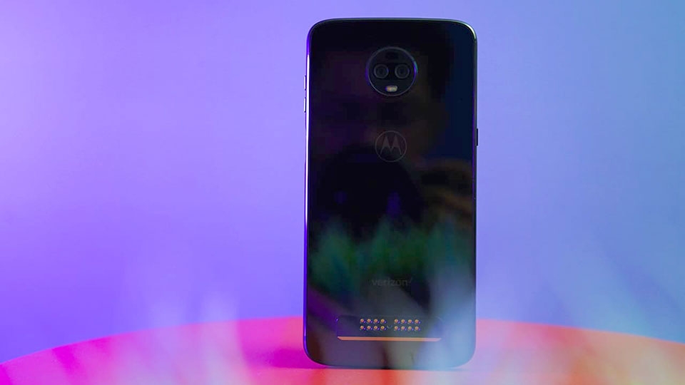 Trải nghiệm Moto Z3