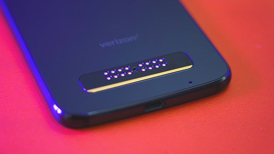 Trải nghiệm Moto Z3