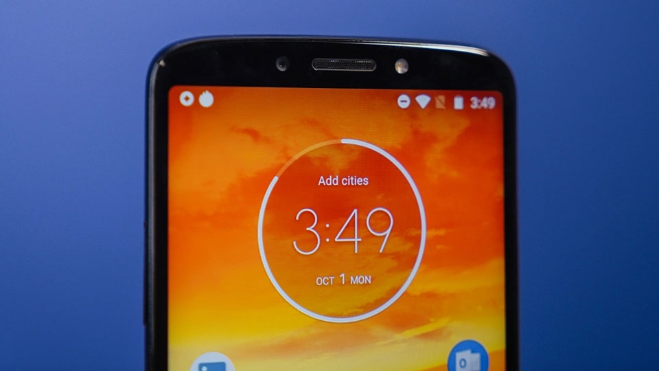 Moto E5 Plus