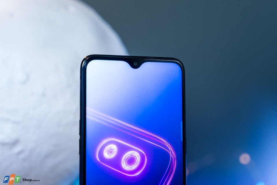 Tháng 9 vừa qua, những smartphone nào đắt khách nhất FPT Shop? 2