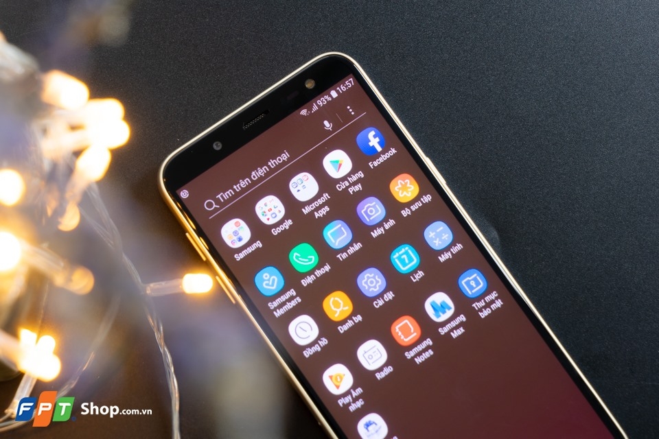 Tháng 9 vừa qua, những smartphone nào đắt khách nhất FPT Shop? 3
