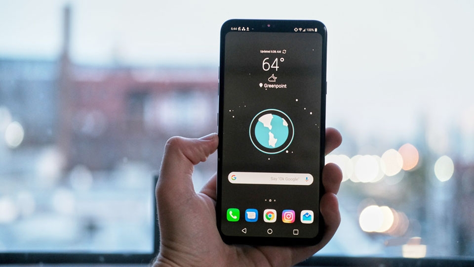 LG V40 ThinQ LG V40 ThinQ