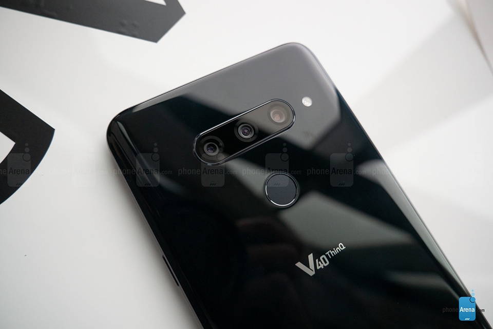 Mở hộp LG V40 ThinQ (ảnh 3)