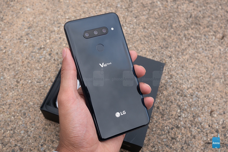 Mở hộp LG V40 ThinQ (ảnh 9)