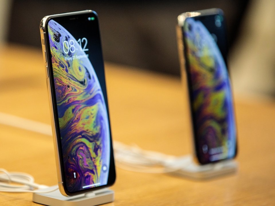 Giá iPhone Xs rẻ hơn iPhone Xs Max Giá iPhone Xs rẻ hơn iPhone Xs Max