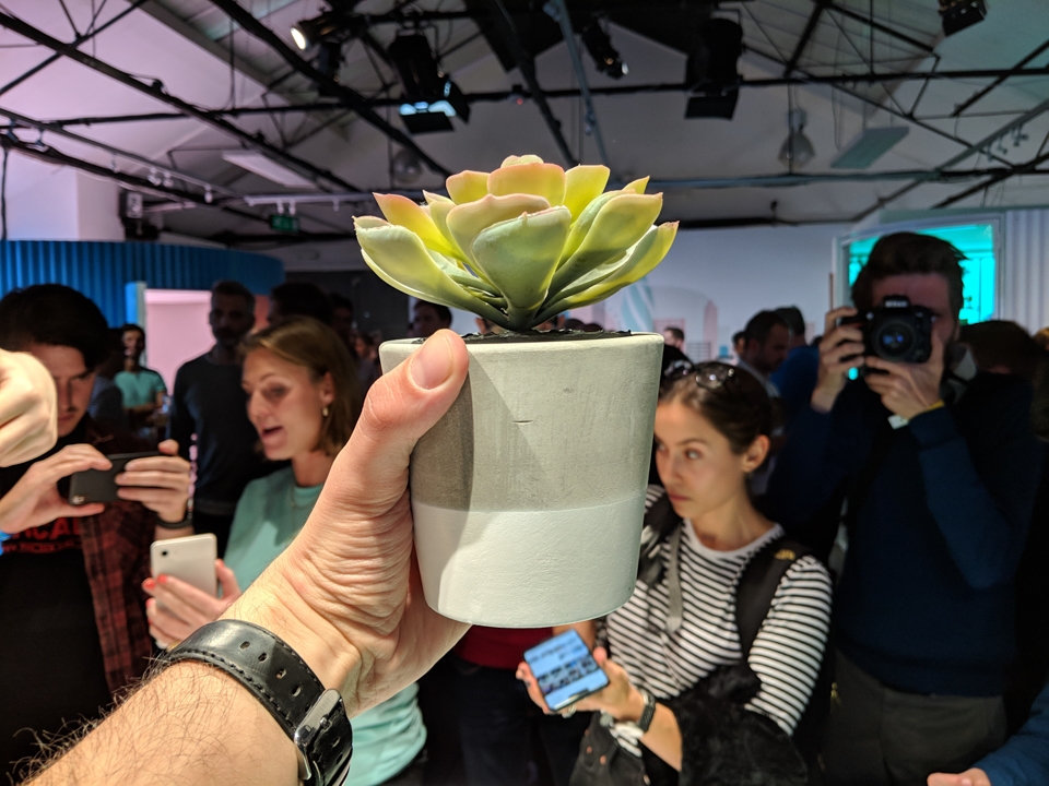 Trên tay đánh giá Google Pixel 3 và Pixel 3 XL 11