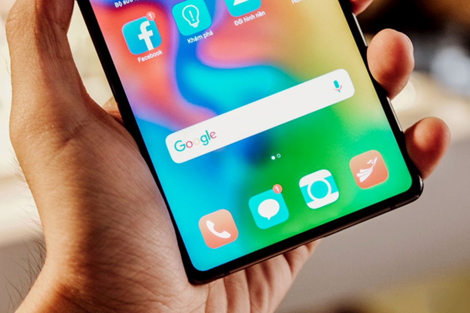 Trên tay Bphone 3