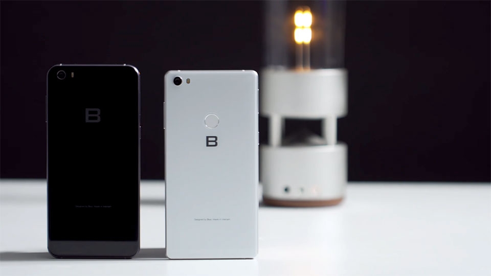 Trên tay Bphone 3