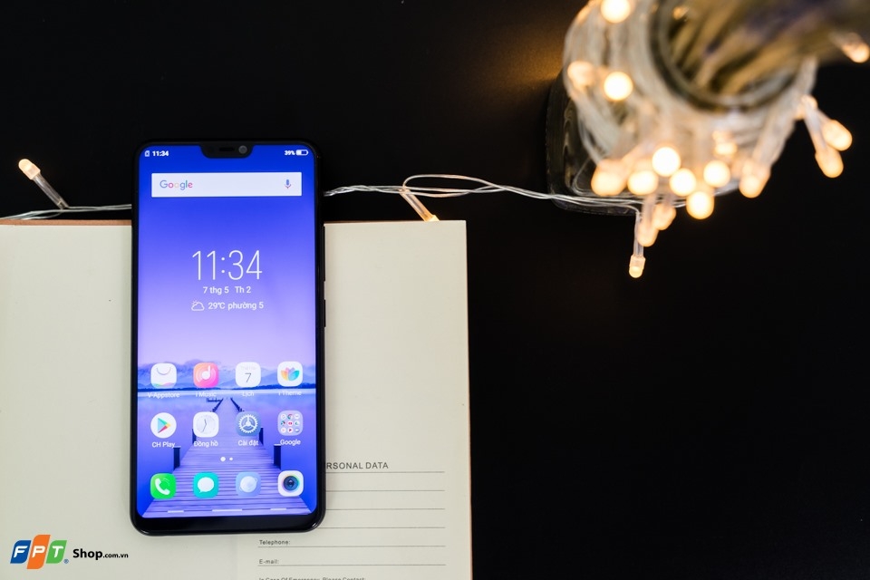 Chỉ với 5,49 triệu đồng, đến FPT Shop rước ngay Vivo V9 Youth về nhà