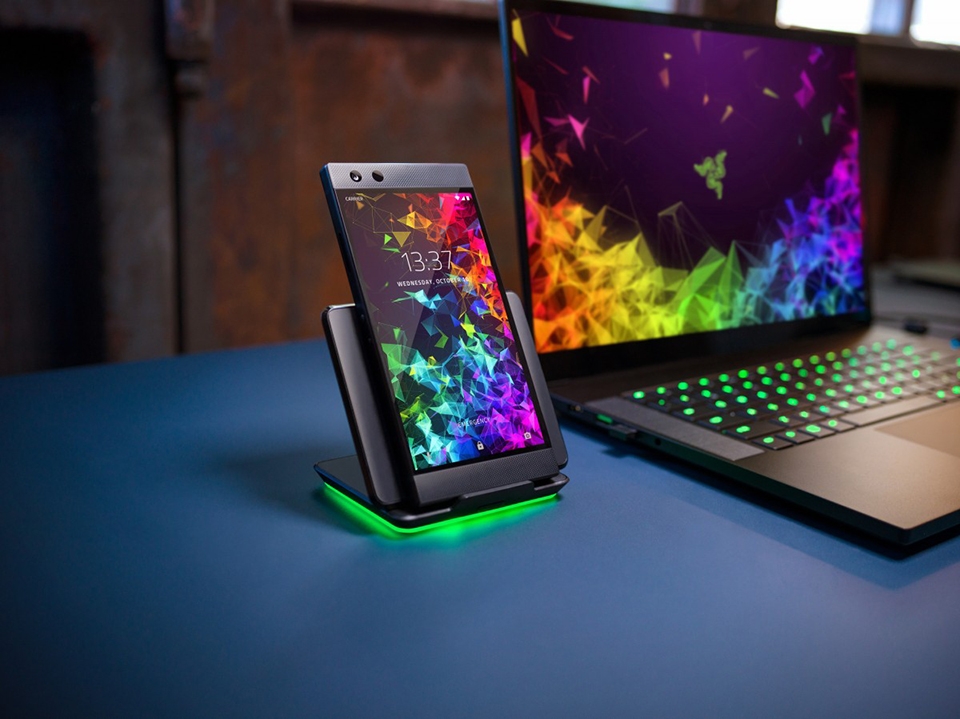 Razer Phone 2 ra mắt (ảnh 3) Razer Phone 2 ra mắt (ảnh 3)