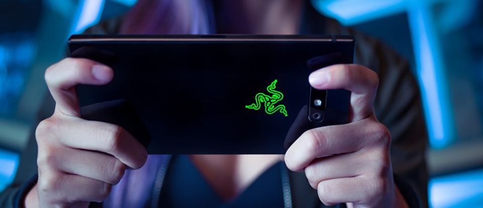 Razer Phone 2 ra mắt (ảnh 2) Razer Phone 2 ra mắt (ảnh 2)