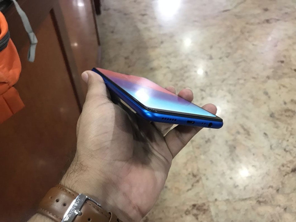 Trên tay OPPO Realme C1