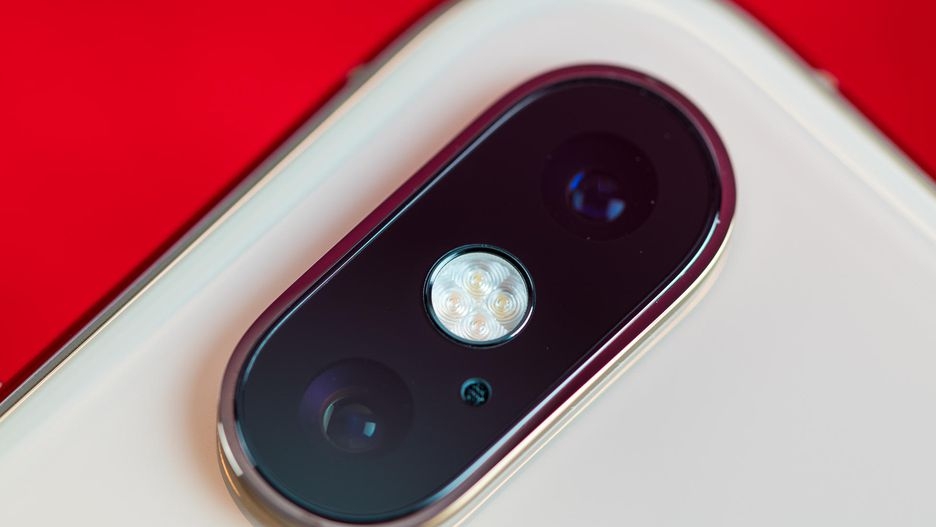 Ngắm thiết kế long lanh của iPhone XS qua góc nhìn cận cảnh 2