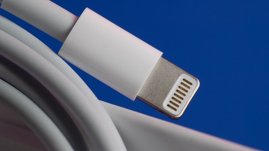 Ngắm thiết kế long lanh của iPhone XS qua góc nhìn cận cảnh 7