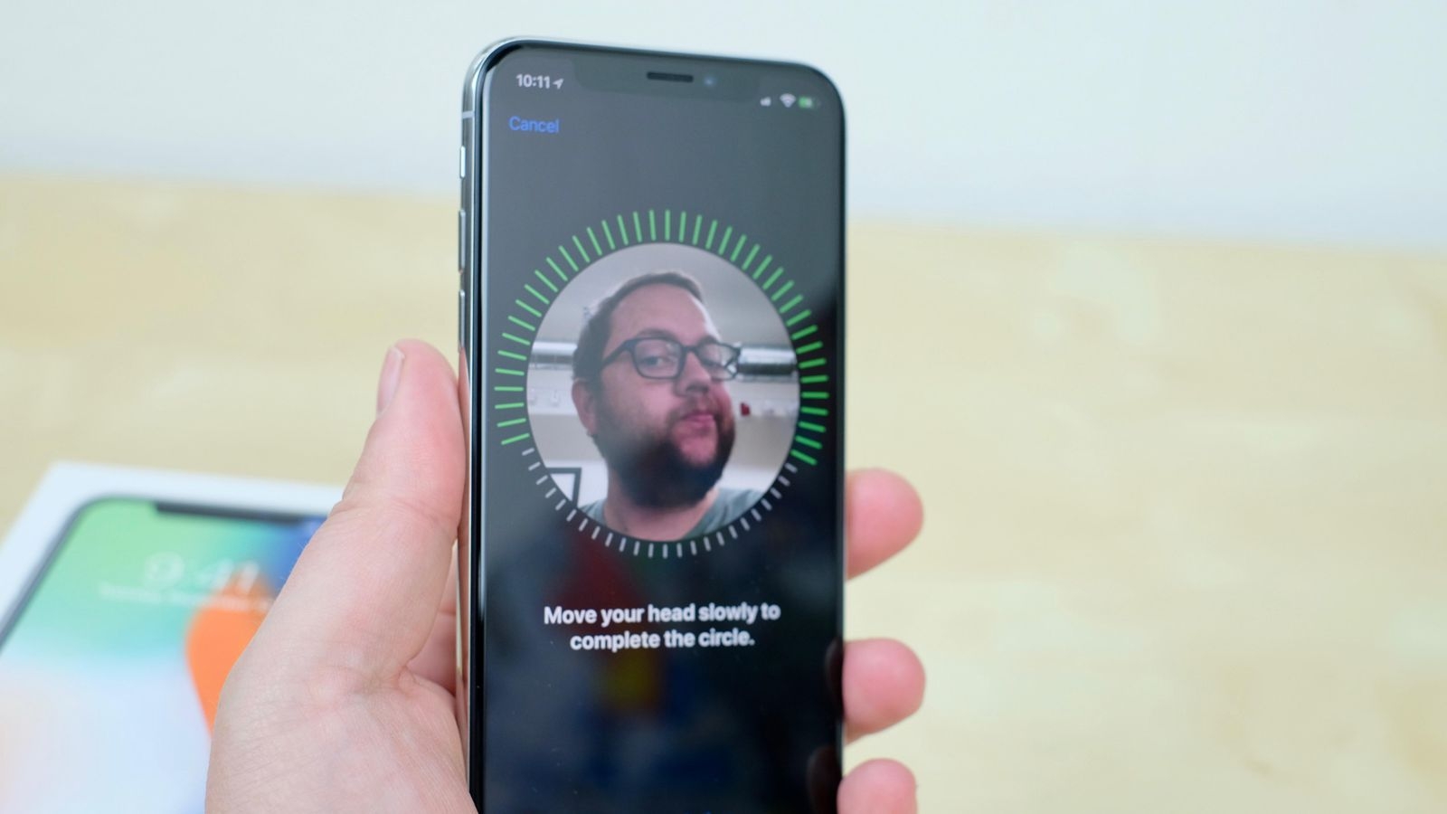 Cảnh sát Mỹ được dạy: “Đừng nhìn vào iPhone có Face ID của nghi phạm”