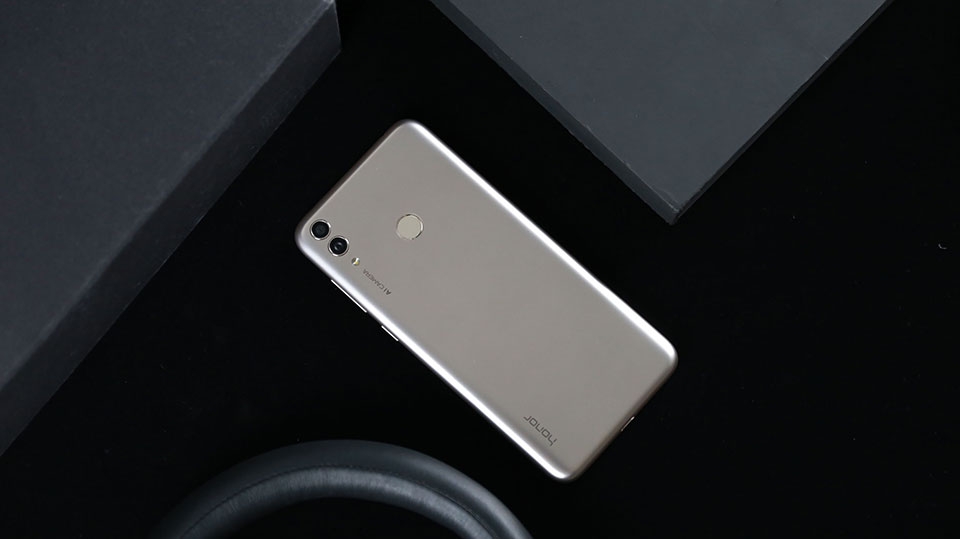 Honor Play 8C Honor Play 8C