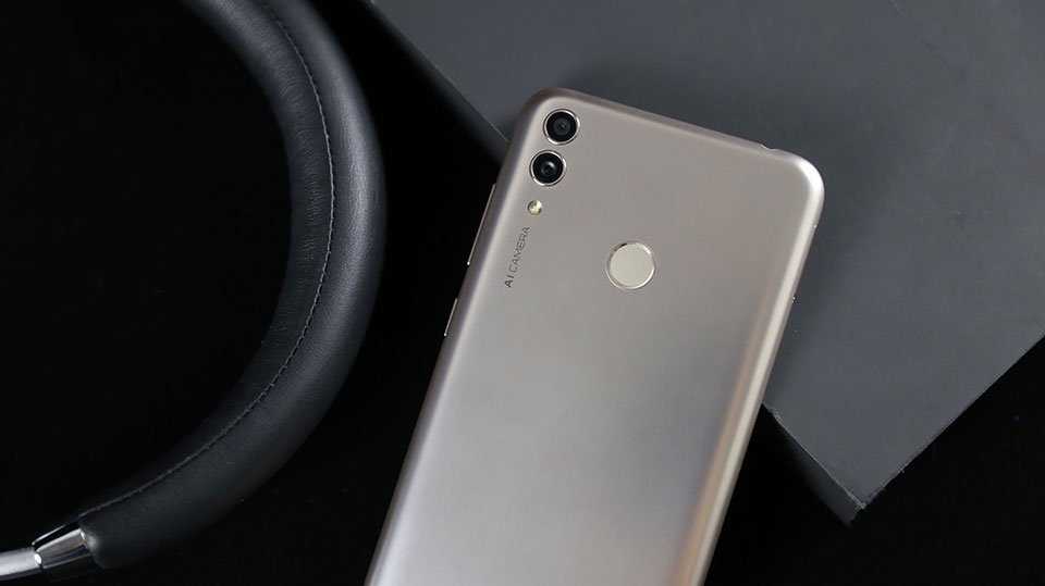 Honor Play 8C Honor Play 8C