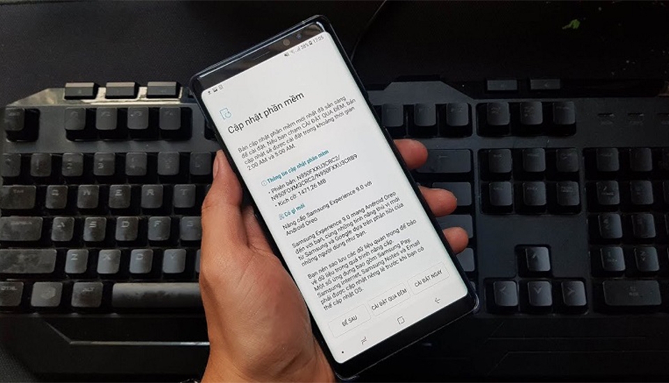 cập nhật phần mềm Galaxy Note 8