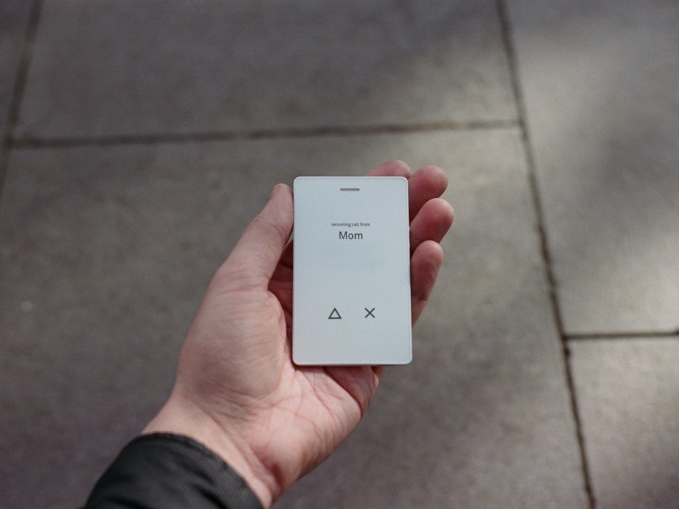 Những smartphone mỏng và nhẹ nhất trong lịch sử 2