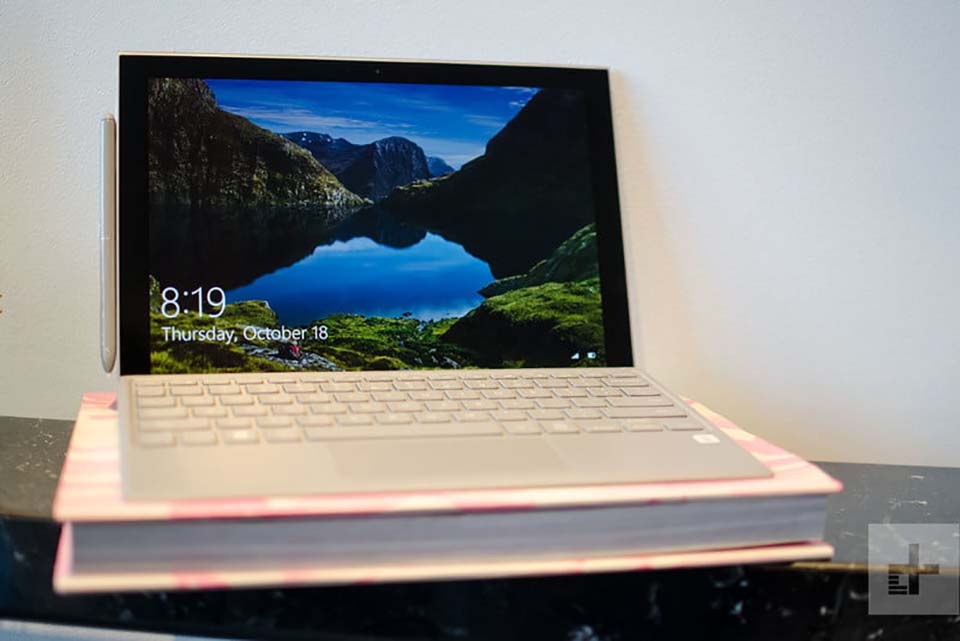 Trên tay Galaxy Book 2 (ảnh 11) Trên tay Galaxy Book 2 (ảnh 11)