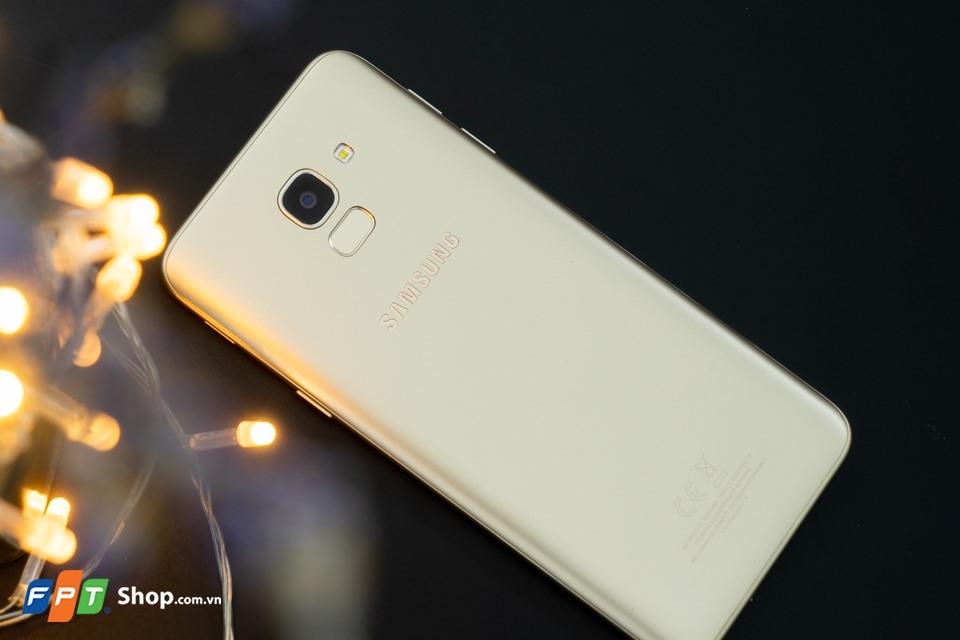 5 smartphone bán chạy nhất FPT Shop trong tuần 3 tháng 10 5