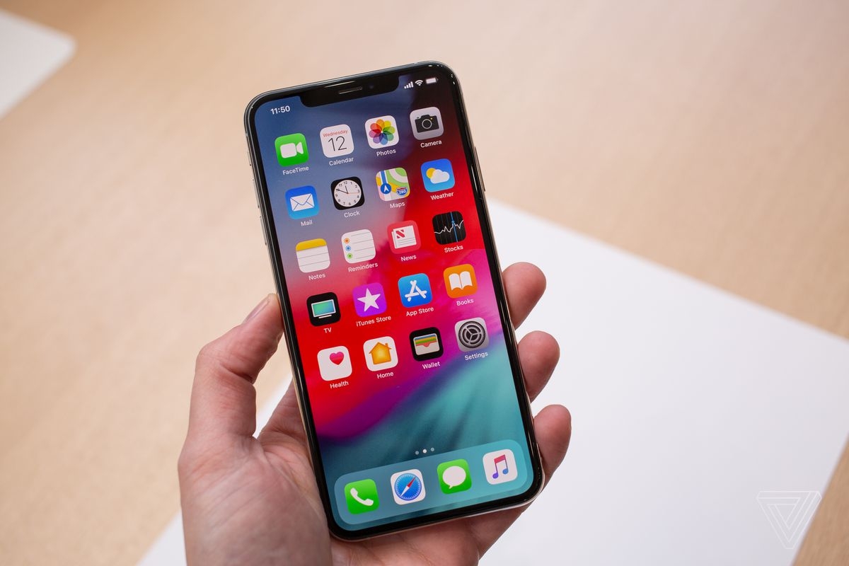 Tại sao iPhone XS là sự lựa chọn sáng giá hơn nhiều so với iPhone XR? 1