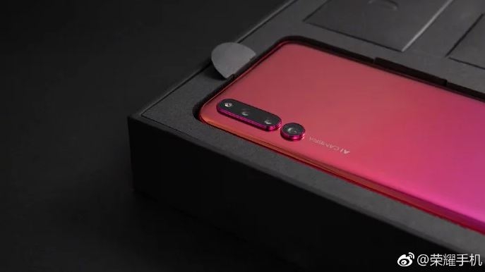 Honor Magic 2 lộ ảnh chính thức với 2 phiên bản màu gradient Xanh và Đỏ (ảnh 2)