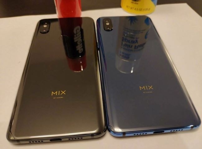 Tất cả những gì cần biết về Mi MIX 3: Thiết kế, cấu hình, giá bán và các tính năng khác