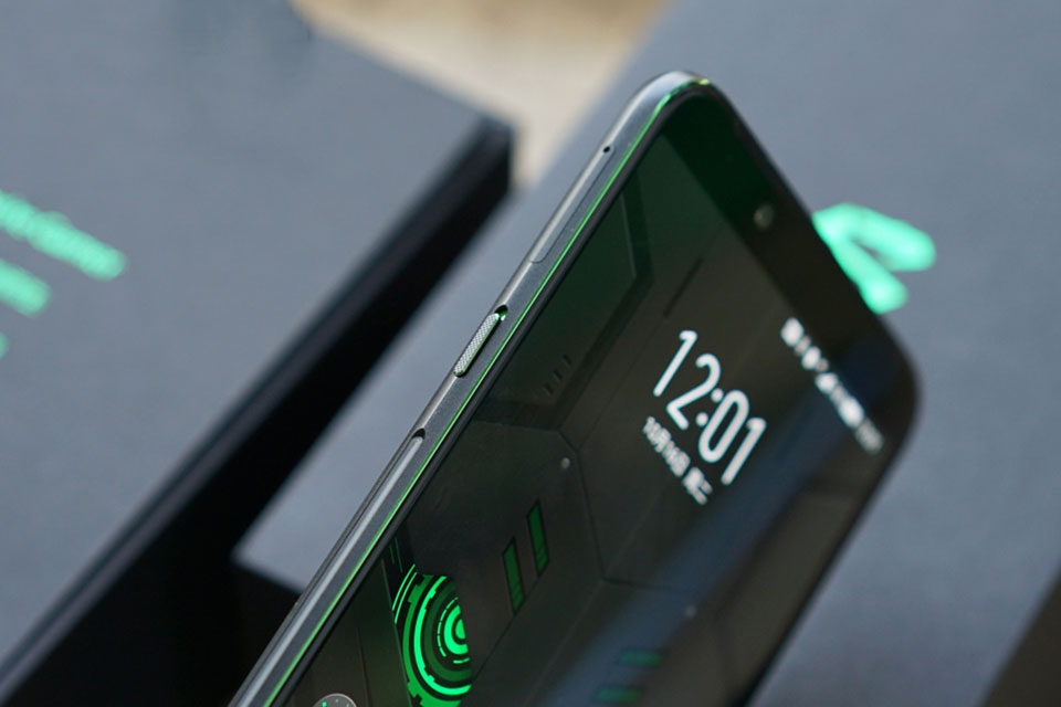 Xiaomi Black Shark Helo Xiaomi Black Shark Helo