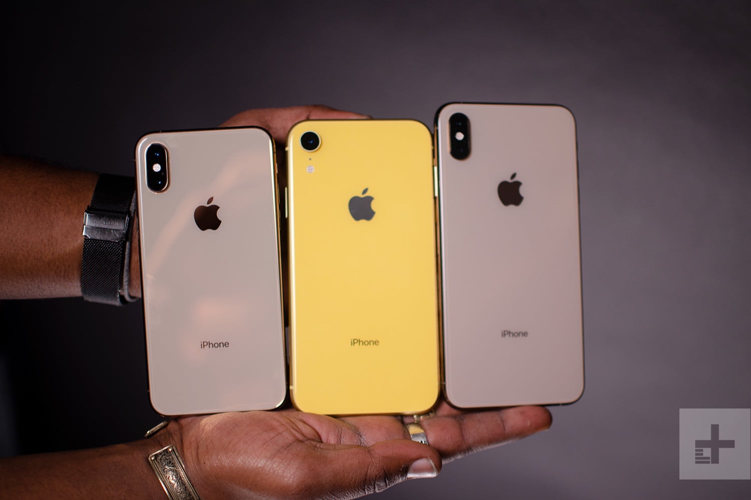 Nên mua iPhone XR, iPhone Xs hay iPhone Xs Max?