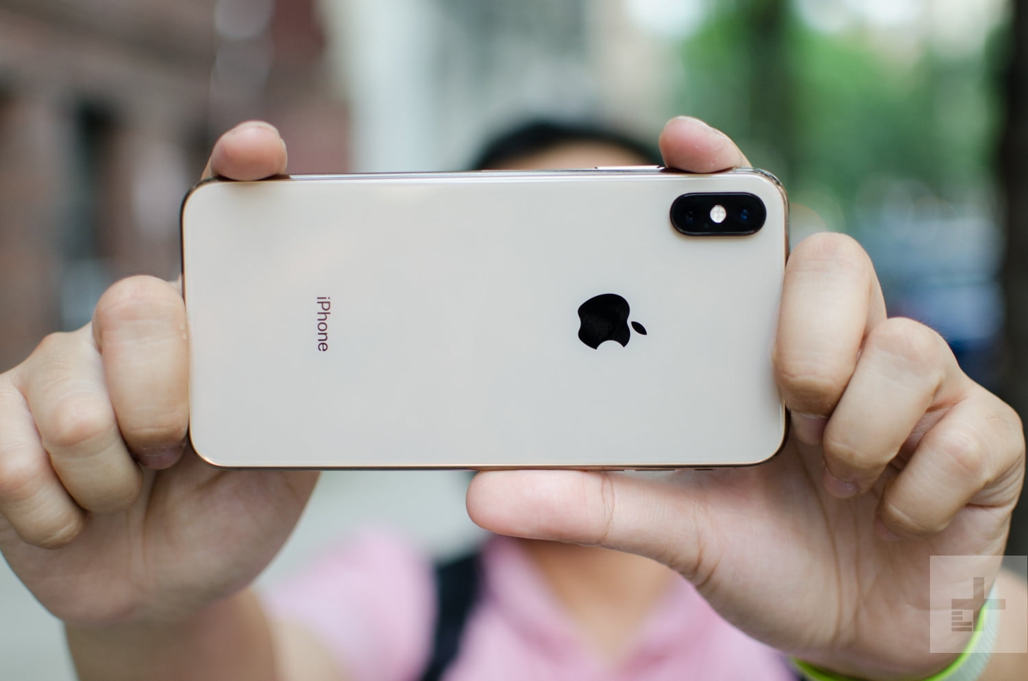 Nên mua iPhone XR, iPhone Xs hay iPhone Xs Max?