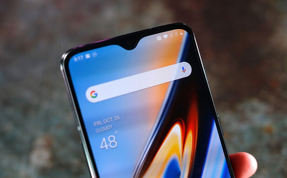 Trên tay OnePlus 6T Trên tay OnePlus 6T