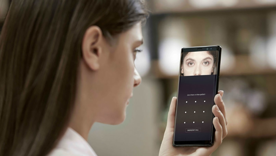 Galaxy S10 sẽ loại bỏ máy quét mống mắt Galaxy S10 sẽ loại bỏ máy quét mống mắt