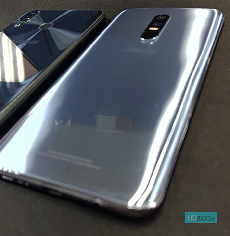 ASUS ZenFone 6 lộ diện (ảnh 6) ASUS ZenFone 6 lộ diện (ảnh 6)